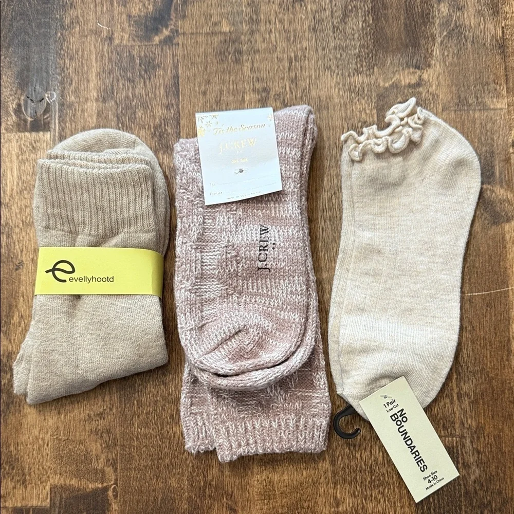 J CREW - EVELLYHOOTD - NOBO 3 Pair Neutral Beige Tan Sock Bundle Set NWT